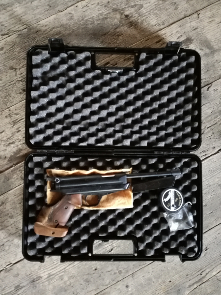 (Bild für) Feinwerkbau FWB Pistolenkoffer mit Noppeneinlage - zum Schließen ins Bild klicken